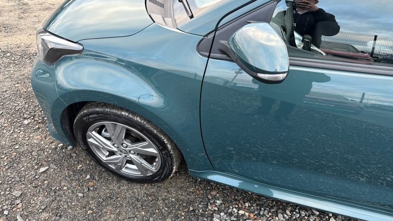 Toyota Yaris 1.5 Hybrid Icon 5dr CVT Hybrid Hatchback